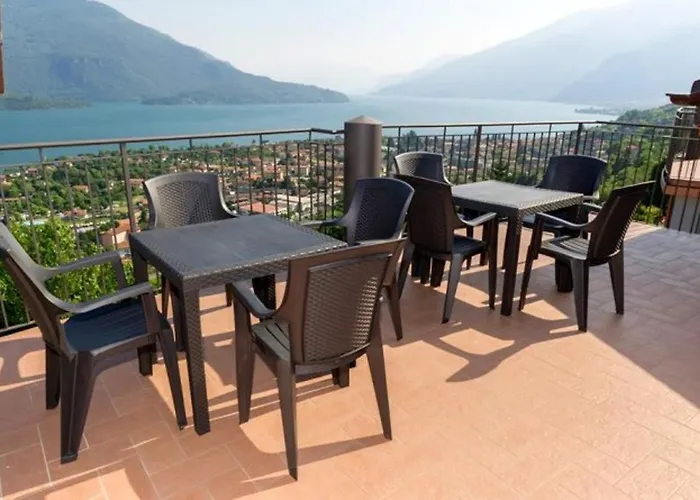 Apartmán View In Vercana, Shared Pool Vercana