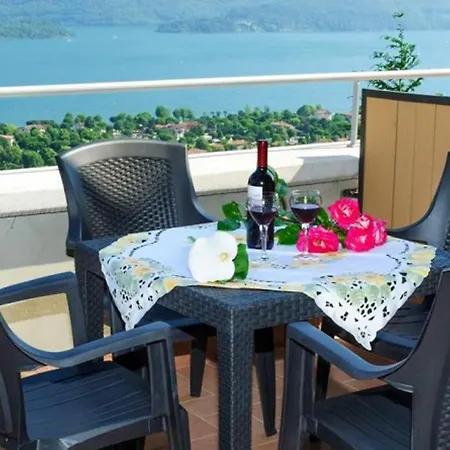 Апартаменты View In Vercana, Shared Pool Веркана